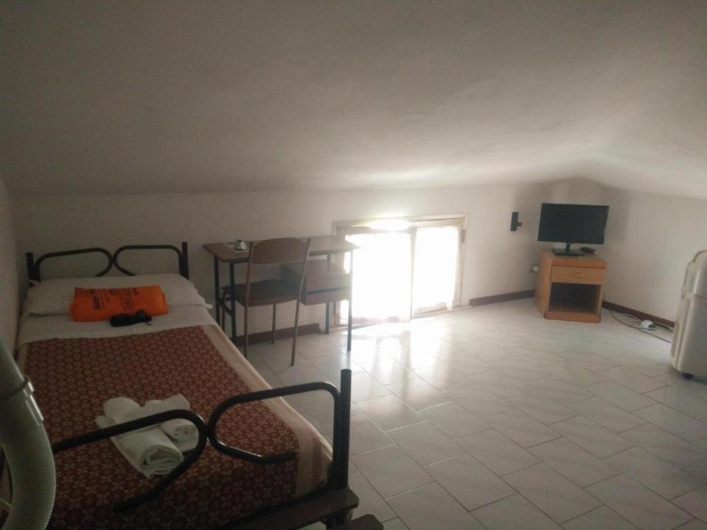 Hotel Peonia Ріміні Екстер'єр фото